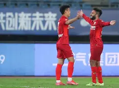 关于拉斯帕尔马斯中超顶级帽子戏法，球队主场大胜的信息