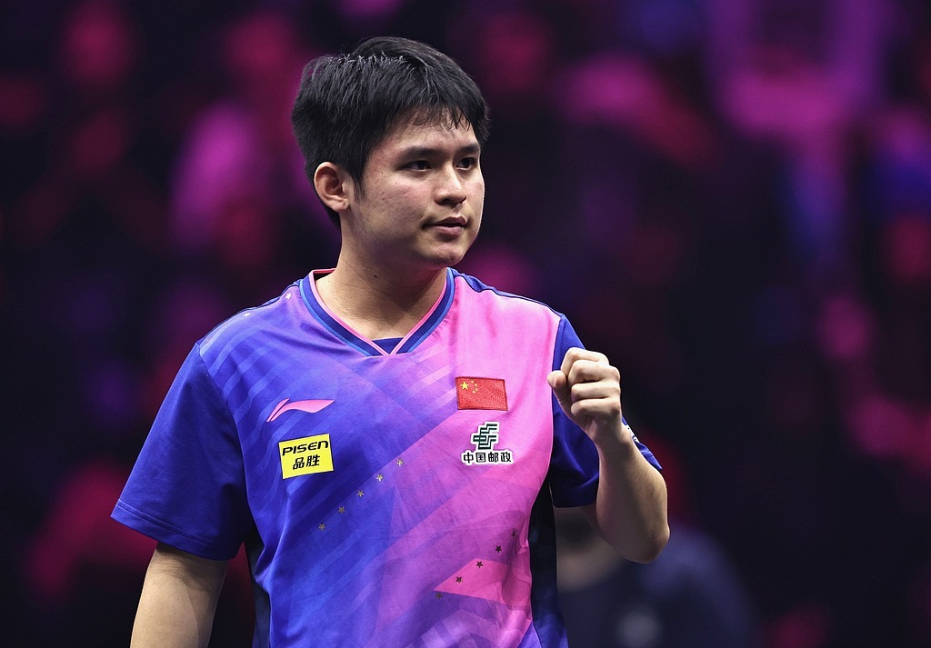 时时彩开奖直播-法兰克福队员一致努力，共同冲击冠军的简单介绍